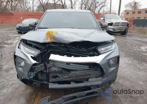 2021 Chevrolet Trailblazer Fwd Ls z USA, uszkodzony, nr VIN KL79MMS29MB164680